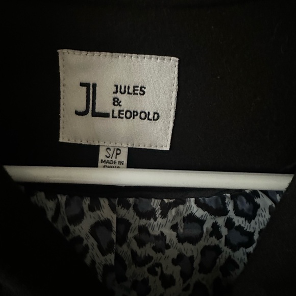 Black Women's Blazer - Picture 2 of 3